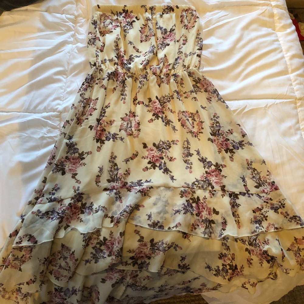 White Floral staples dress